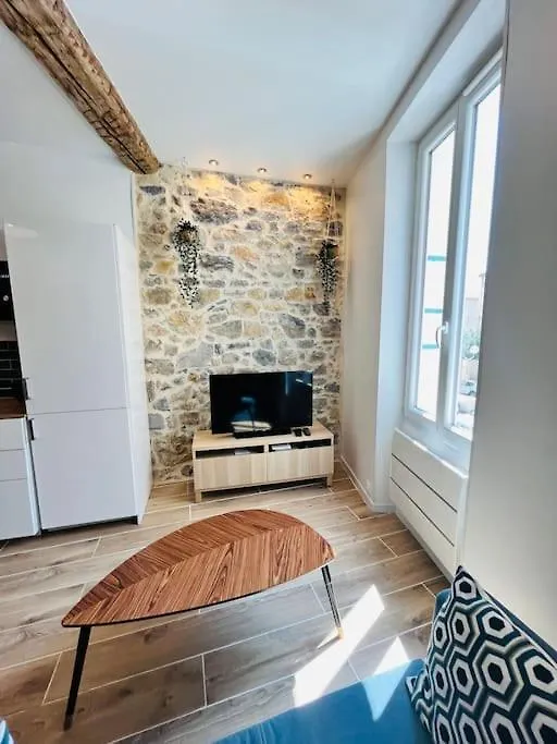 Superbe Appartement Au Coeur Du Mourillon Refais A Neuf Proche Des Plage Toulon 0*,