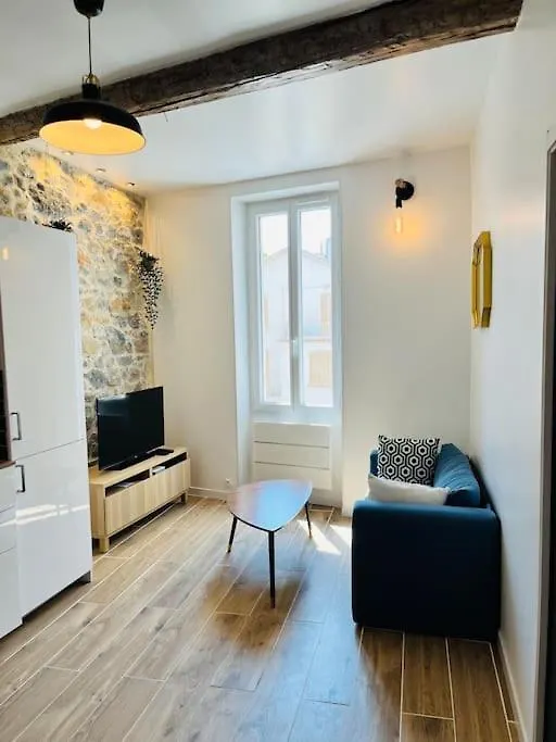 Superbe Appartement Au Coeur Du Mourillon Refais A Neuf Proche Des Plage location